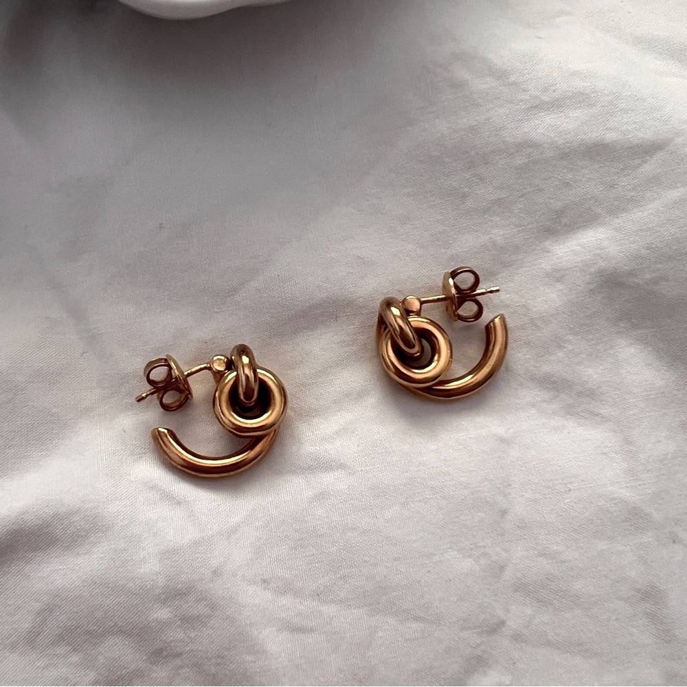 Bottega Veneta Twisted Knot Stud Earrings - Picture 2 of 4